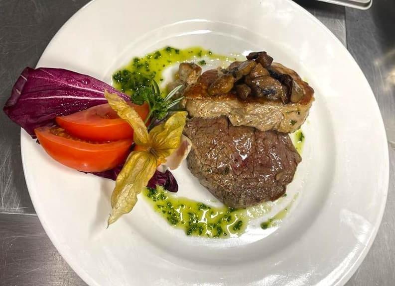 Hotel Und Restaurant Nehrener Hof Eksteriør billede