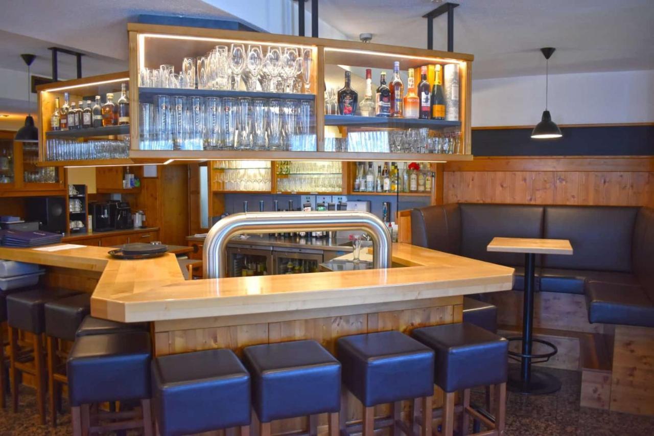 Hotel Und Restaurant Nehrener Hof Eksteriør billede