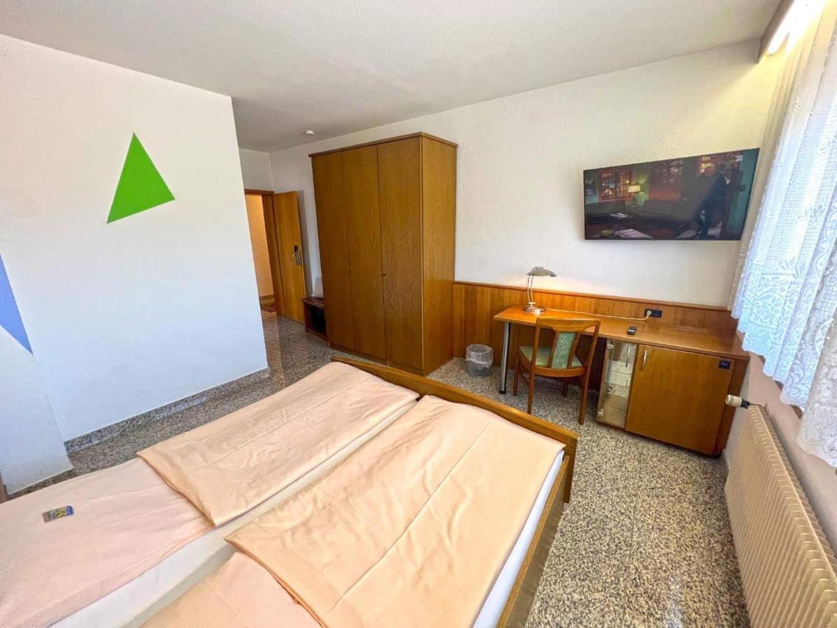 Hotel Und Restaurant Nehrener Hof Eksteriør billede