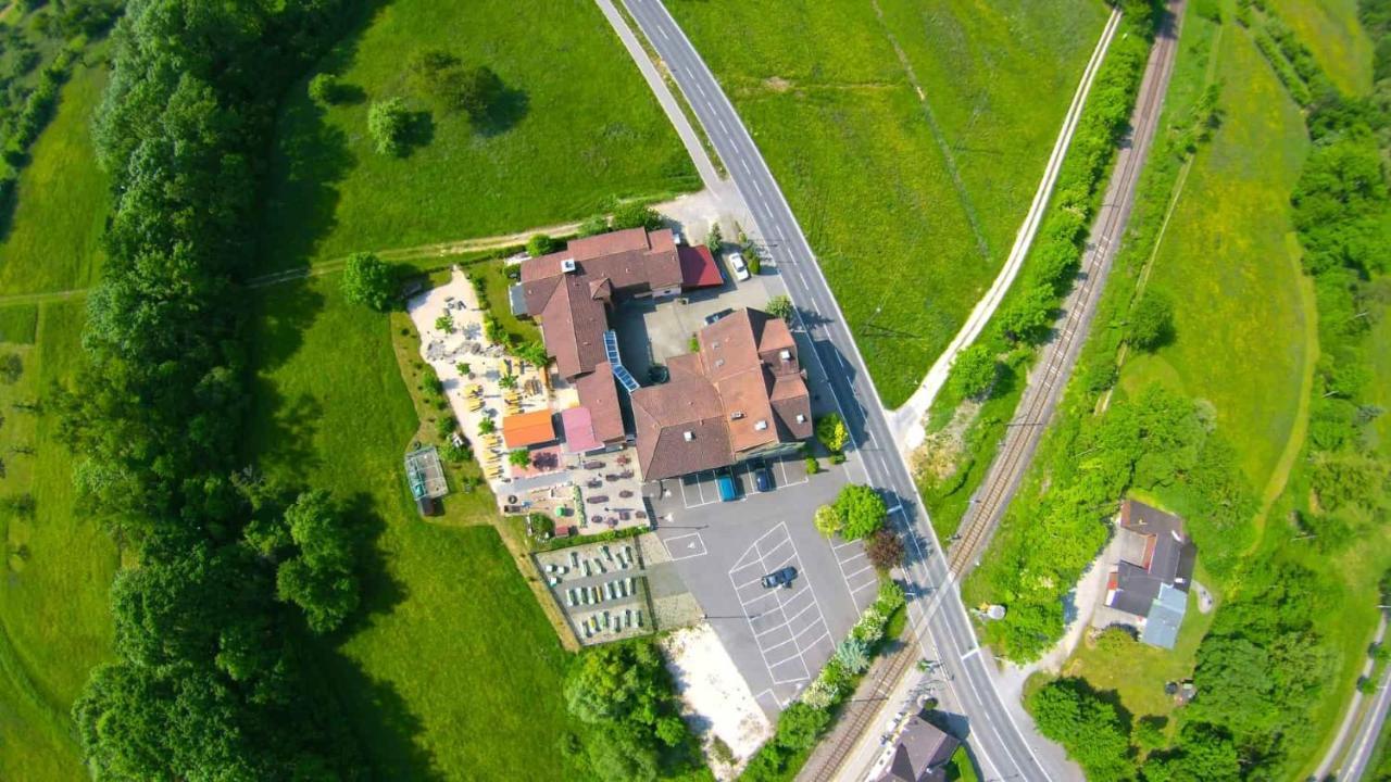 Hotel Und Restaurant Nehrener Hof Eksteriør billede