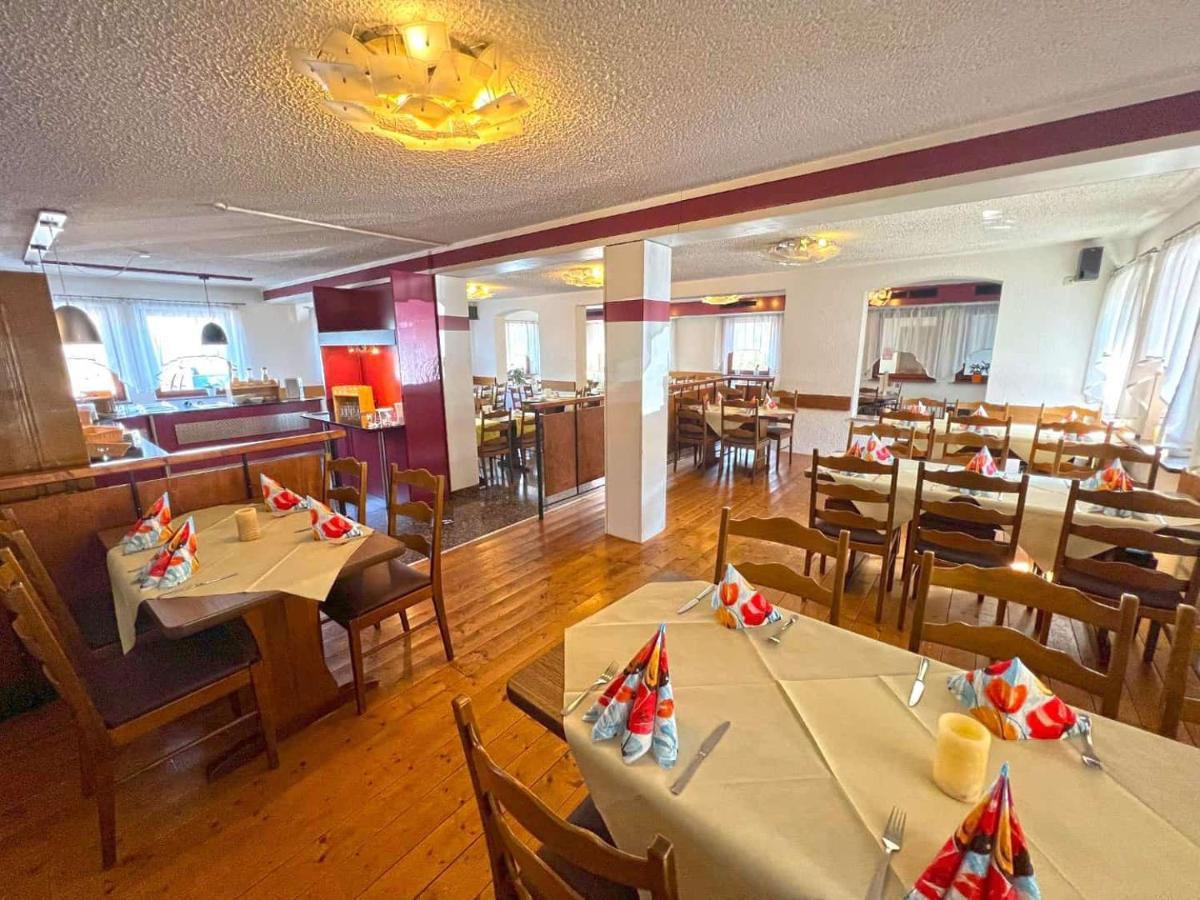 Hotel Und Restaurant Nehrener Hof Eksteriør billede