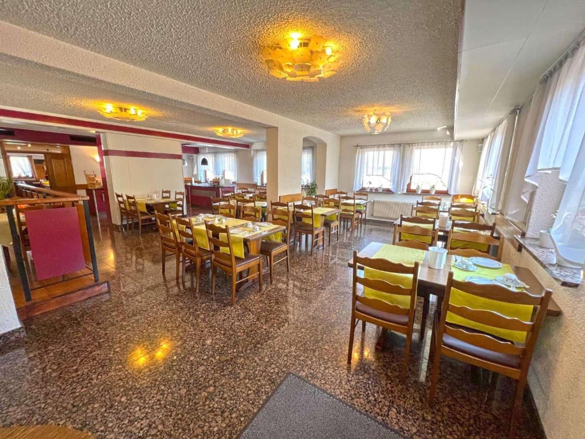 Hotel Und Restaurant Nehrener Hof Eksteriør billede