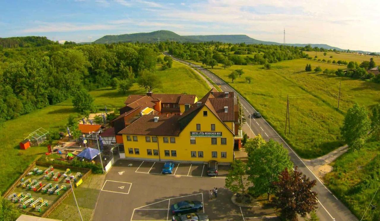 Hotel Und Restaurant Nehrener Hof Eksteriør billede