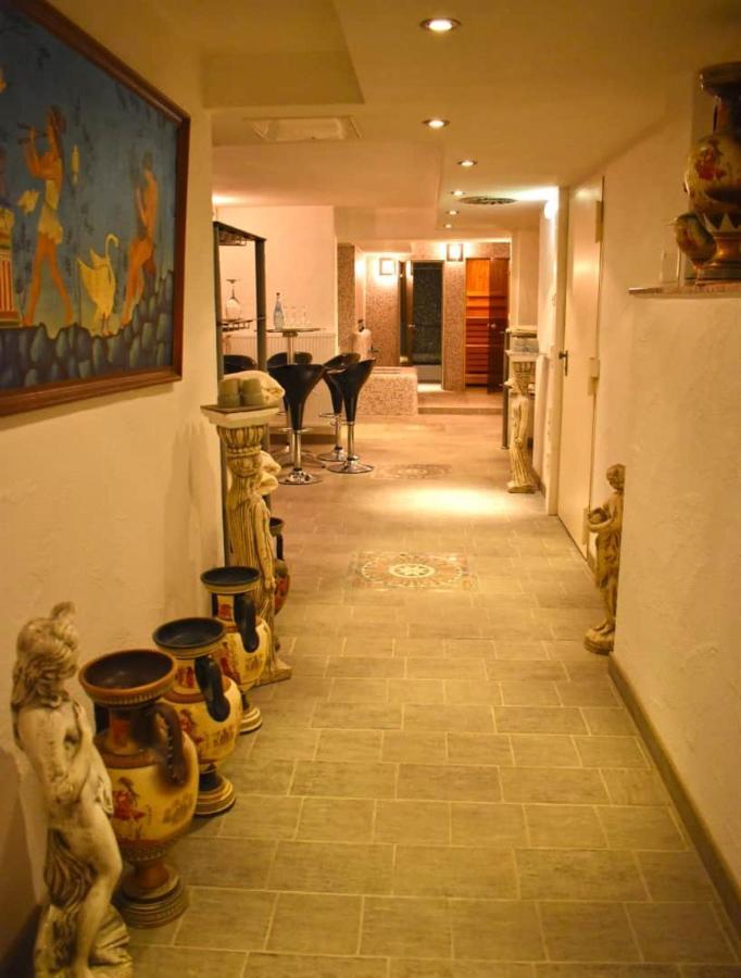 Hotel Und Restaurant Nehrener Hof Eksteriør billede